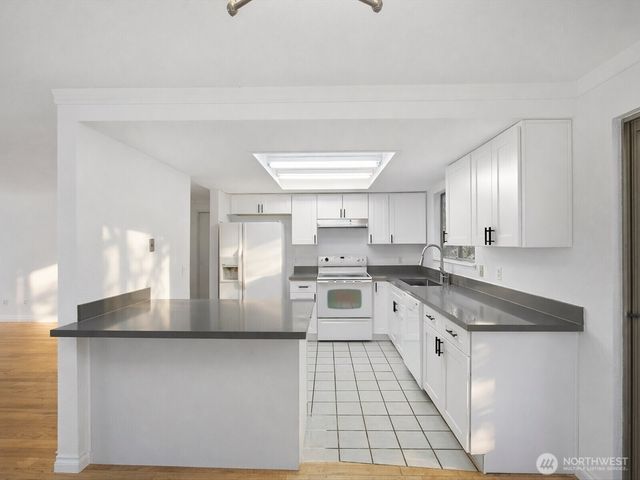 4848 S 170th Street, Seatac, WA 98188