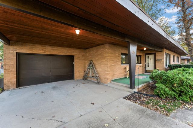 413 Driftwood Drive, Hobart, IN 46342