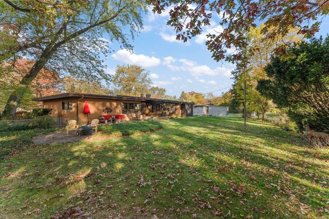 413 Driftwood Drive, Hobart, IN 46342