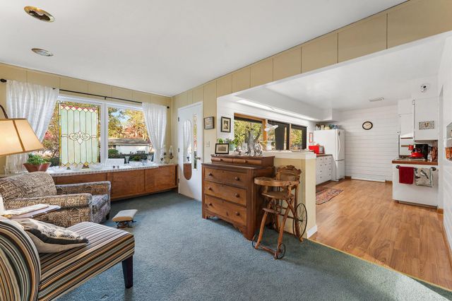 413 Driftwood Drive, Hobart, IN 46342