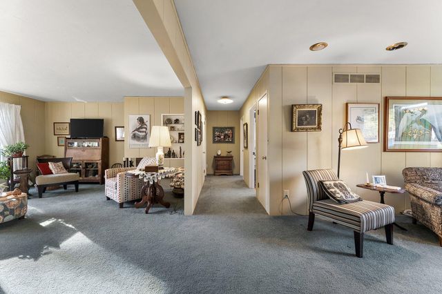 413 Driftwood Drive, Hobart, IN 46342