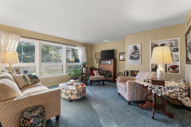 413 Driftwood Drive, Hobart, IN 46342