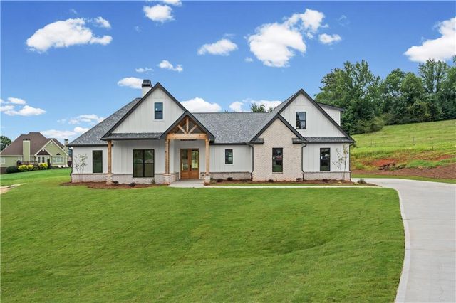 5812 Claybrook Court, Clermont, GA 30527