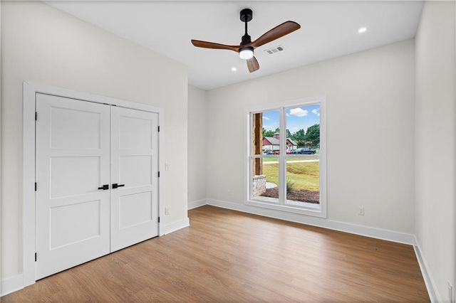 5812 Claybrook Court, Clermont, GA 30527