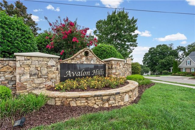 5812 Claybrook Court, Clermont, GA 30527