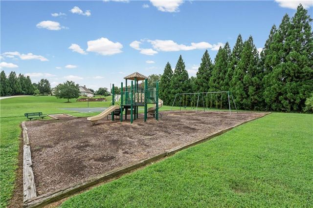 5812 Claybrook Court, Clermont, GA 30527