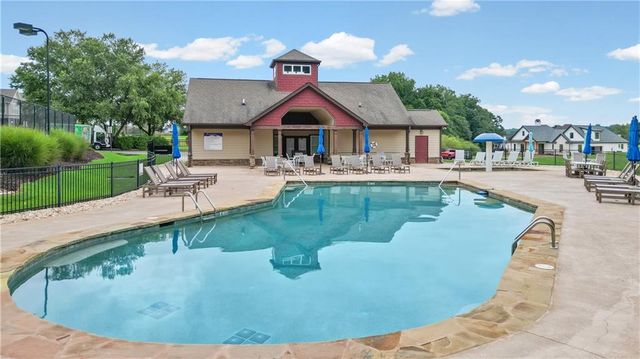 5812 Claybrook Court, Clermont, GA 30527