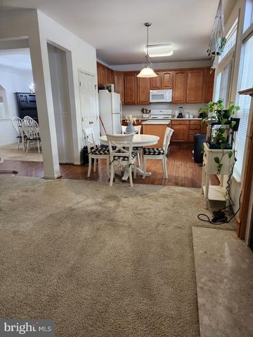 8941 WYNNEFIELD CT, Lorton, VA 22079