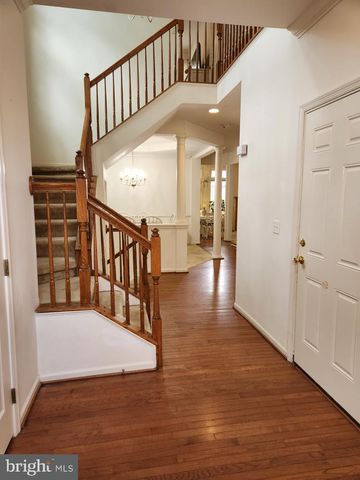 8941 WYNNEFIELD CT, Lorton, VA 22079