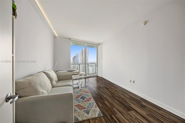 1900 N Bayshore Drive 3604, Miami, FL 33132