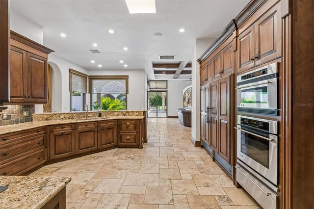 13250 BELLARIA CIRCLE, Windermere, FL 34786