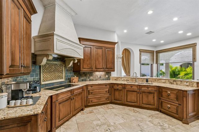 13250 BELLARIA CIRCLE, Windermere, FL 34786