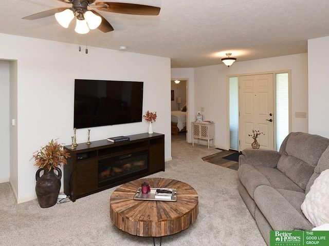 7801-7803 S 30th Street, Bellevue, NE 68147