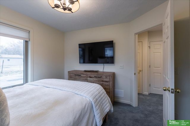 7801-7803 S 30th Street, Bellevue, NE 68147