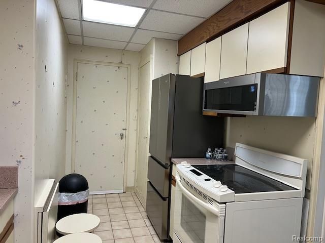 915 E Court Street 104, Flint, MI 48503