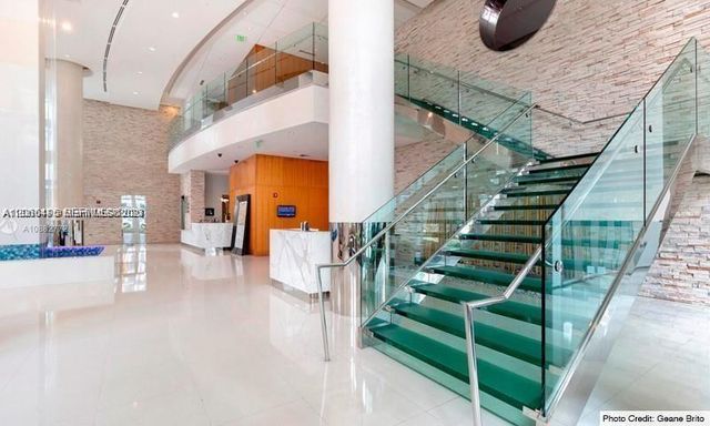 41 SE 5th Street 414, Miami, FL 33131