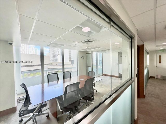 41 SE 5th Street 414, Miami, FL 33131