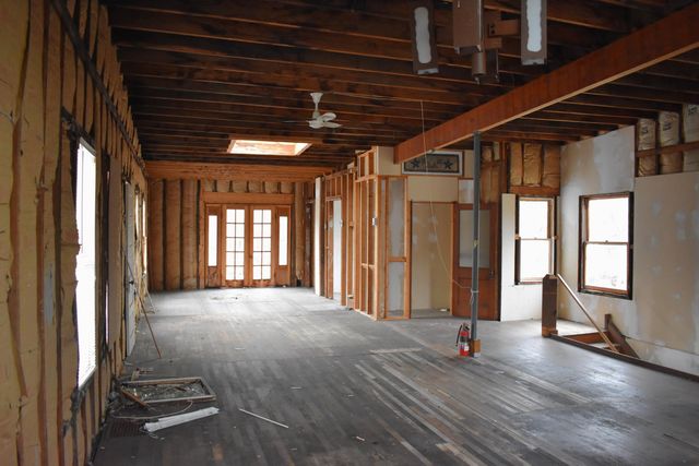 1301-1313 S Westnedge, Kalamazoo, MI 49008