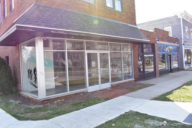 1301-1313 S Westnedge, Kalamazoo, MI 49008