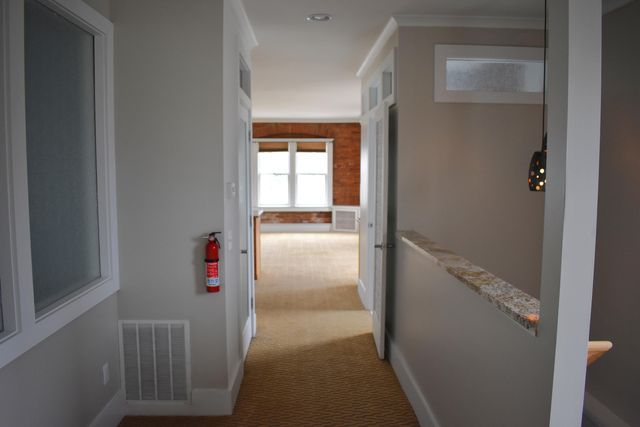 1301-1313 S Westnedge, Kalamazoo, MI 49008