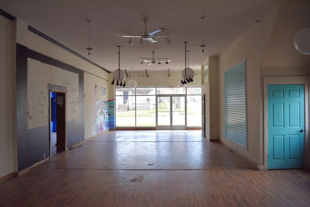 1301-1313 S Westnedge, Kalamazoo, MI 49008