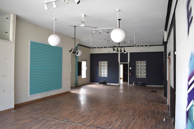 1301-1313 S Westnedge, Kalamazoo, MI 49008