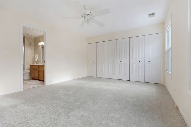 1907 Gresham Circle D, Wheaton, IL 60189