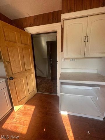 11117 Melba Avenue, Cleveland, OH 44104