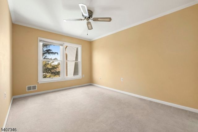 45 Barn Owl Dr, Allamuchy Twp., NJ 07840