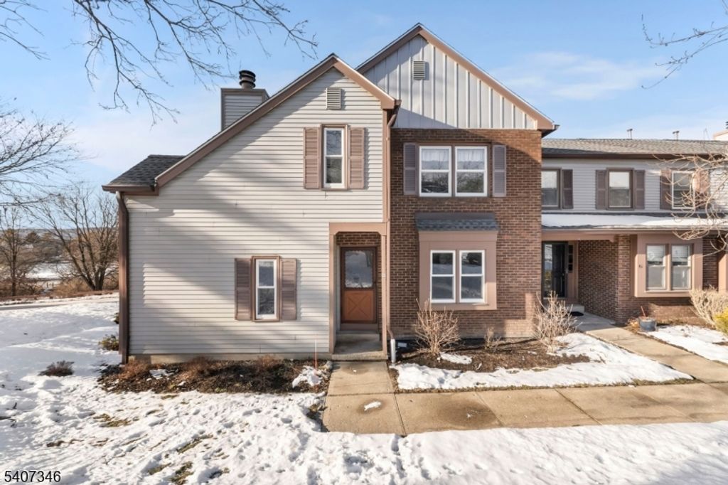 45 Barn Owl Dr, Allamuchy Twp., NJ 07840