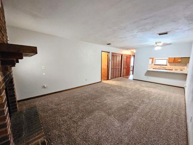 2917 Woodrich Dr Apt D, Tallahassee, FL 32301