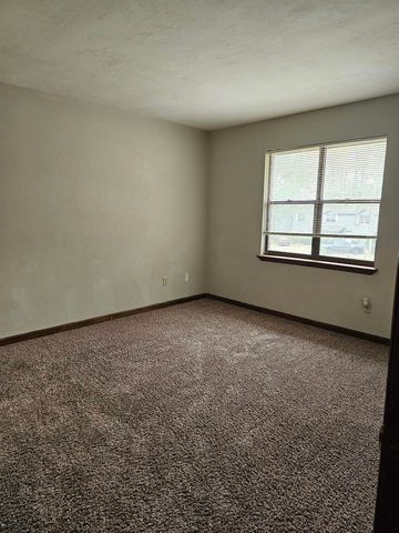 2917 Woodrich Dr Apt D, Tallahassee, FL 32301