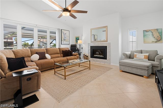 116 Sand Dollar DR, Fort Myers Beach, FL 33931
