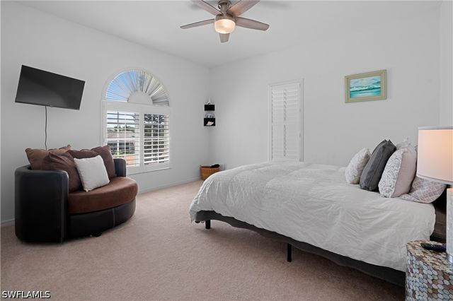 116 Sand Dollar DR, Fort Myers Beach, FL 33931
