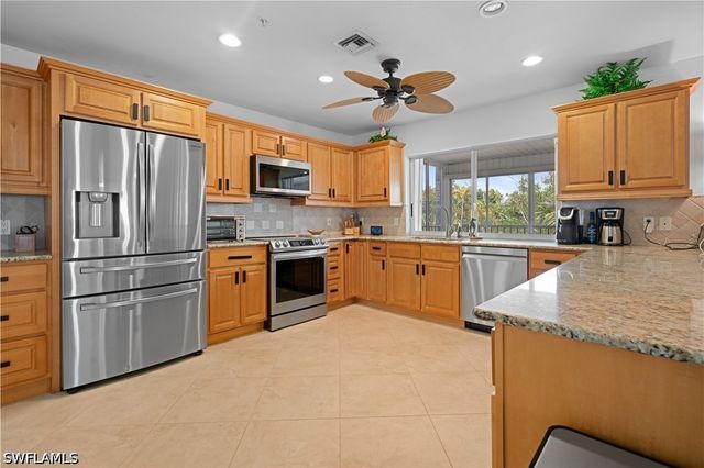 116 Sand Dollar DR, Fort Myers Beach, FL 33931