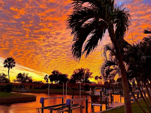 9517 AZURE COVE, Bradenton, FL 34210