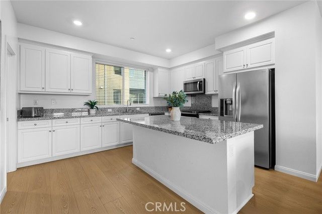 249 Steely, Irvine, CA 92614