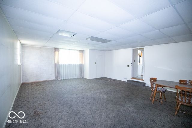 104 Meadow Lane, North Vernon, IN 47265