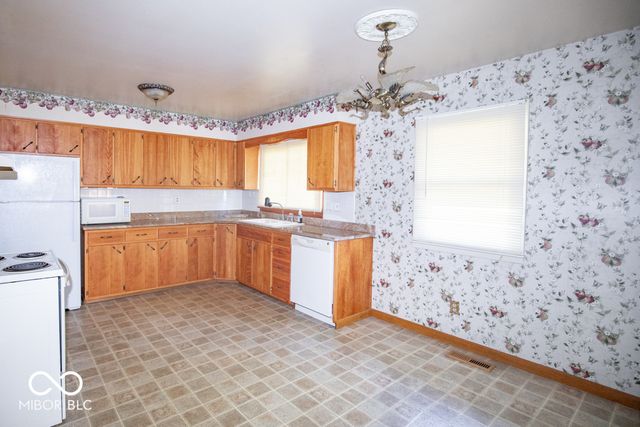 104 Meadow Lane, North Vernon, IN 47265