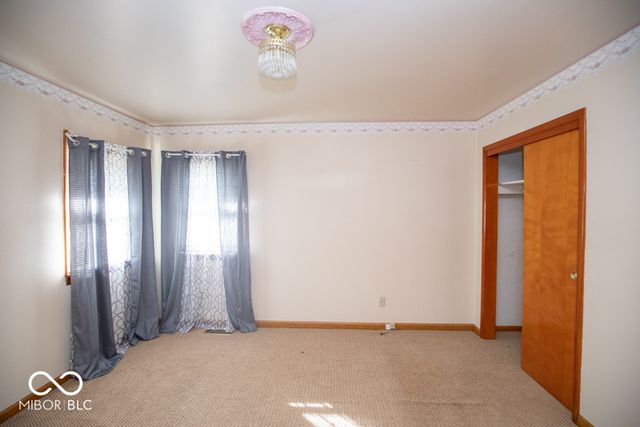 104 Meadow Lane, North Vernon, IN 47265