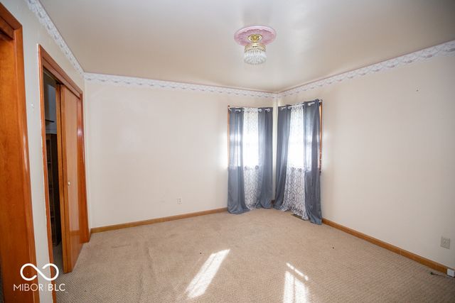 104 Meadow Lane, North Vernon, IN 47265