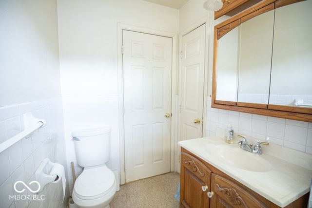 104 Meadow Lane, North Vernon, IN 47265