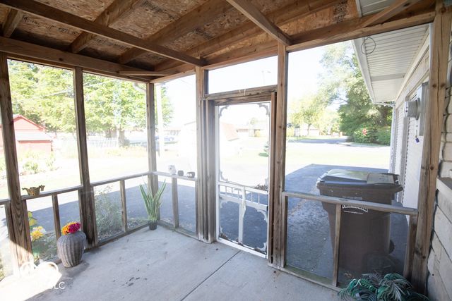 104 Meadow Lane, North Vernon, IN 47265