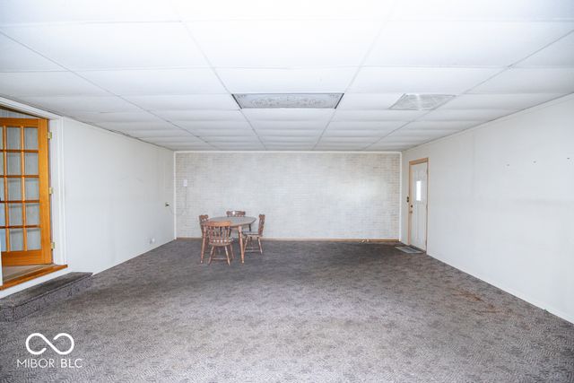 104 Meadow Lane, North Vernon, IN 47265