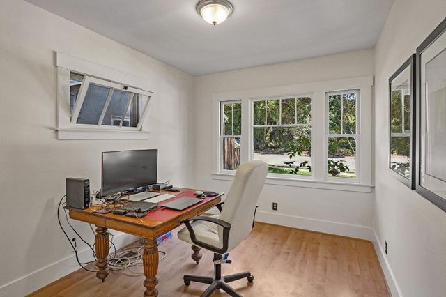 622 Palo Alto Avenue, Palo Alto, CA 94301
