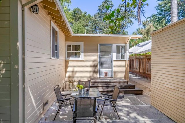 622 Palo Alto Avenue, Palo Alto, CA 94301