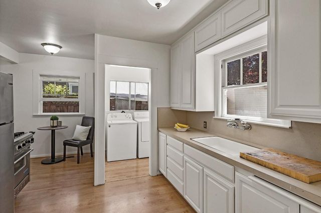 622 Palo Alto Avenue, Palo Alto, CA 94301