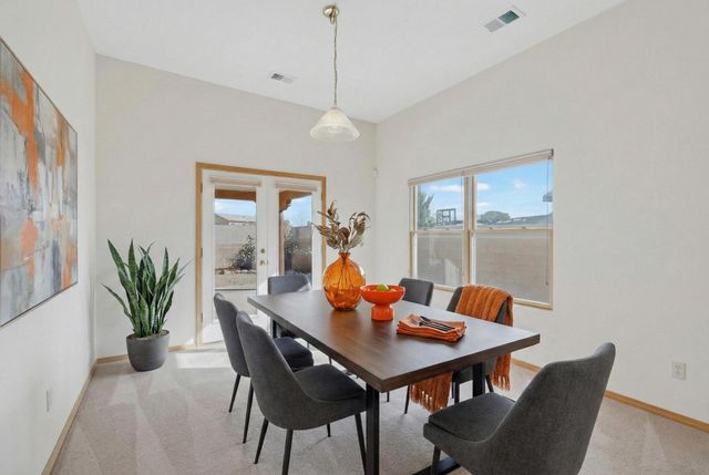 1912 Roaring Fork Place NW, Albuquerque, NM 87120