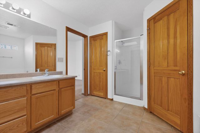 1912 Roaring Fork Place NW, Albuquerque, NM 87120