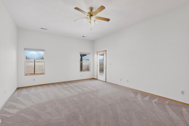 1912 Roaring Fork Place NW, Albuquerque, NM 87120